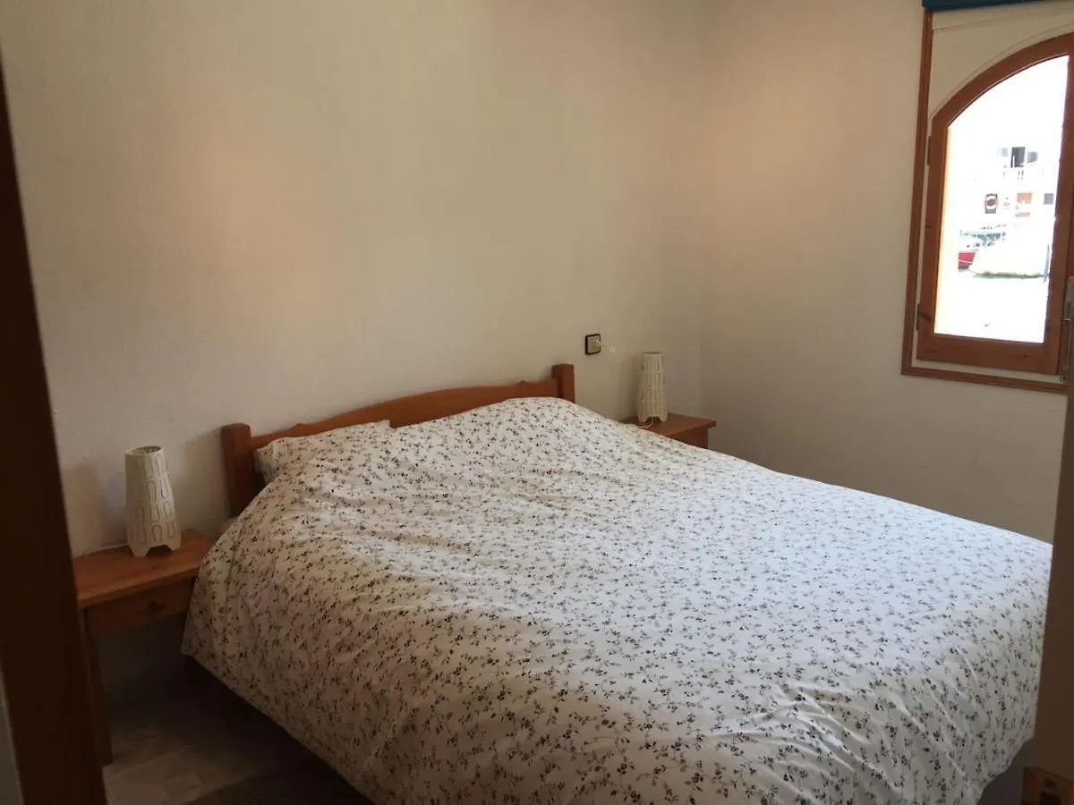 Grand Appartement Vue Sur Canal 4 Pers Wifi Empuriabrava Apartman